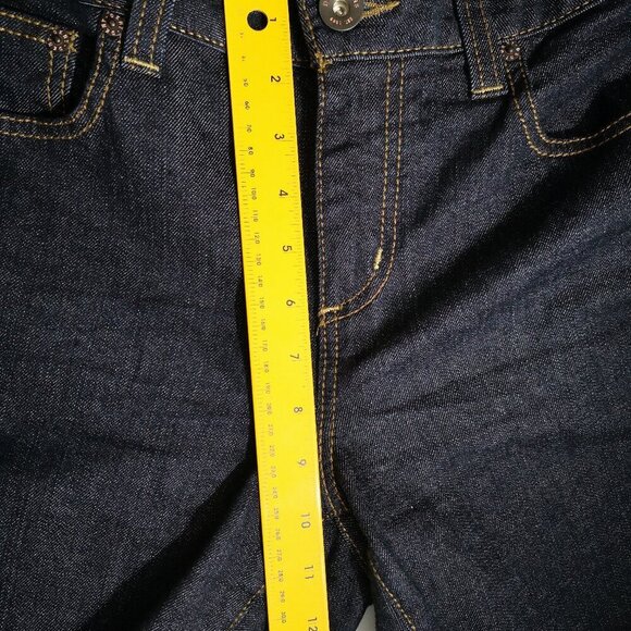 DKNY SOHO Jeans Ladies Size 10S Dark Wash Slight Flare Blue Jeans - Picture 14 of 15